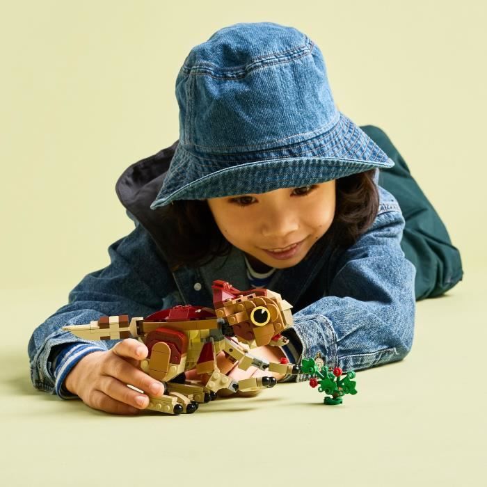 LEGO Jurassic World 76970 Dolores, le Bébé Aquilops - Jeu de Construction des 7 ans