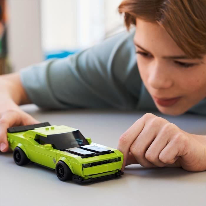 LEGO Speed Champions 77237 Voiture de Sport Dodge Challenger SRT Hellcat - Jouet des 9 ans