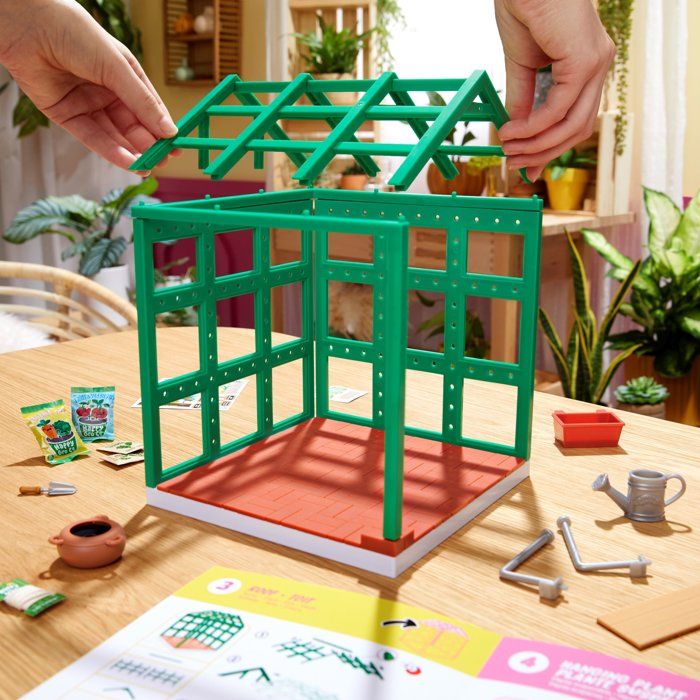 MGA's Miniverse - Spaces Starter Pack - Serre - Des 8 ans - Jeu de construction - Personnalisation - DIY - Art créatif