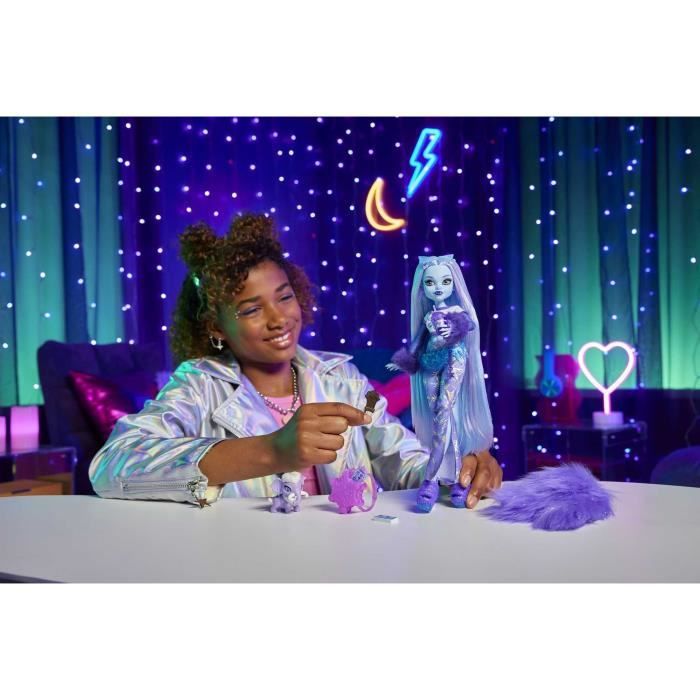Monster High-PoupÈe Abbey Bominable-PoupÈe mode YÈti et accessoires HNF64