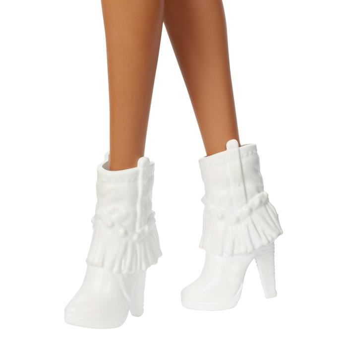 Barbie - Poupée Barbie Fashionistas Robe Argentée avec chapeau de cowboy - Barbie - HYT95