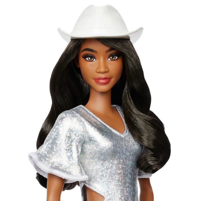 Barbie - Poupée Barbie Fashionistas Robe Argentée avec chapeau de cowboy - Barbie - HYT95
