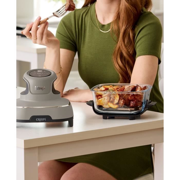 Friteuse sans huile portable NINJA - CRISPI - Récipients 1,4L et 3,8L - 4 programmes prédéfinis - 1400W - Beige