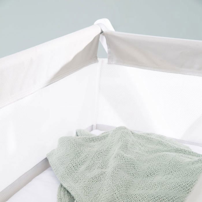 Berceau Cododo Pliable - ROBA - Toile et maille - Matelas et roulettes a freins - 90 x 45 cm - Gris / Blanc