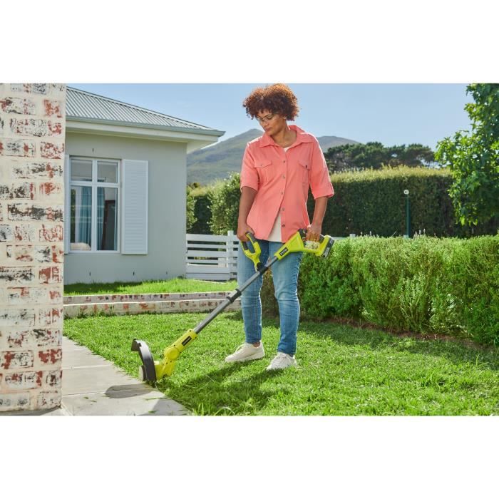 RYOBI - Coupe-bordures 18V ONE+ - Ř coupe 25-30 cm - tube télescopique - 1 batterie 2,5 Ah & chargeur + RAC155 OFFERT - RLT183225FPK
