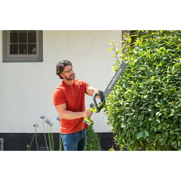 RYOBI - Taille-haies LINEA 18V ONE+ - design en ligne - lames 50 cm - écartement 24 mm + batterie 2,0 Ah & chargeur - RY18HT50A-120