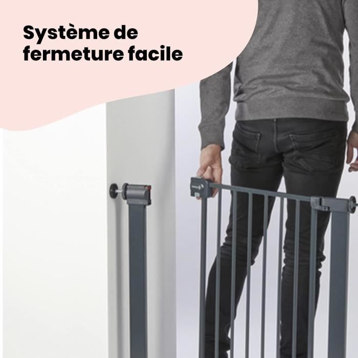 Barriere de sécurité enfant Easy Close Metal - SAFETY 1ST - Réglable de 73 a 80 cm - pression, sans vis ni perçage - Anthracite - Mé