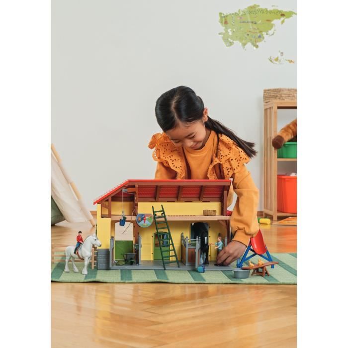 Écurie avec boxes et animaux, coffret de 82 pieces avec chevaux, Schleich 42485 Farm World, Des 4 ans