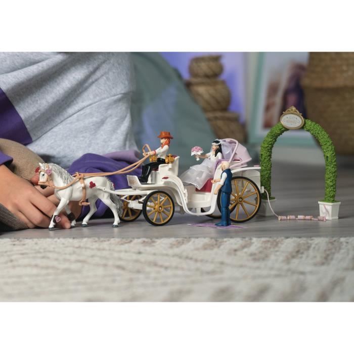 Figurine La caleche des mariés, des 5 ans, schleich 42641 HORSE CLUB, coffret 106 pieces