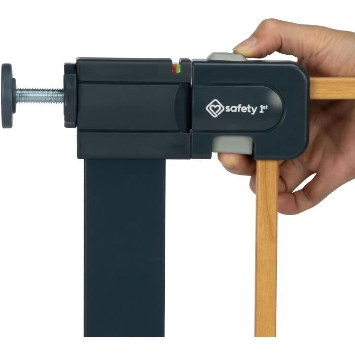 SAFETY 1st Barriere de sécurité enfant Easy Close effet bois, 73-80 cm - pression, sans vis ni perçage - (max. 136 cm)