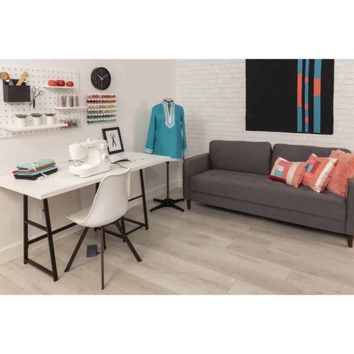 Machine a coudre SINGER M2405 - 8 programmes de points - 70W