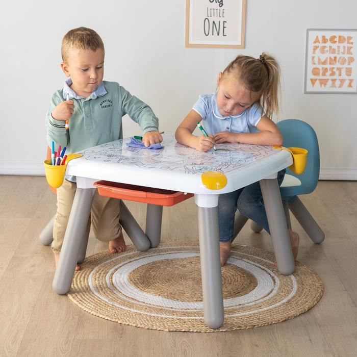 Smoby - Table créative enfant - feutre effaçabl, 2 grandes feuilles de coloriage - 9 accessoires - Des 3 ans