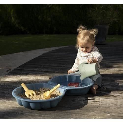 Smoby Life - Mini Bac a Sable Double Garni - Forme Coquillage - Pelle, Rateau, Moule a Sable, Arrosoir - Matiere Recyclée - 18 mois