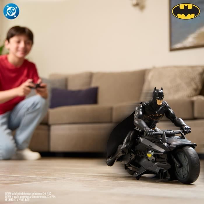 Pack Batcycle RC + Batman - Figurine 30cm - Batman