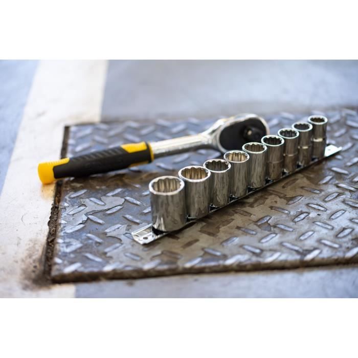Jeu de cliquet et douilles STANLEY - Cliquet 72 dents 1/4' + 10 douilles 12 pans de 5,5 a 14 mm