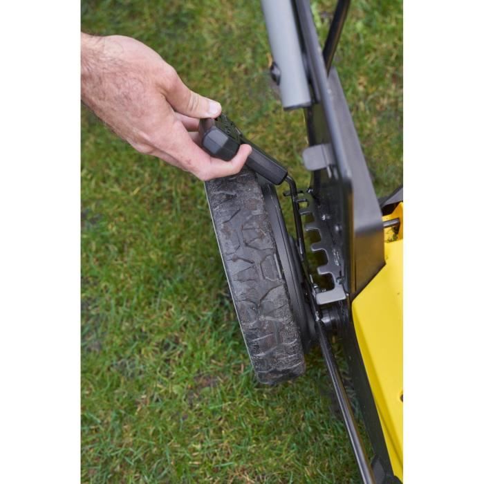 Tondeuse autopropulsée électrique sans fil - Stanley Fatmax - Brushless - SFMCMWS251M-QW - 18V - 51cm de coupe - Sans batterie