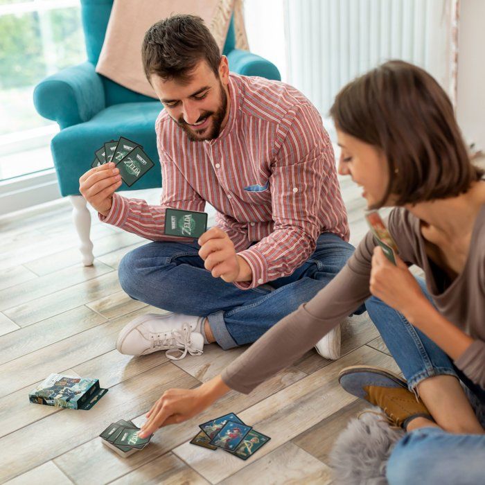 WHOT! Zelda - Tears of the Kingdom - Jeu de société - WINNING MOVES - 2 a 6 joueurs - Des 5 ans