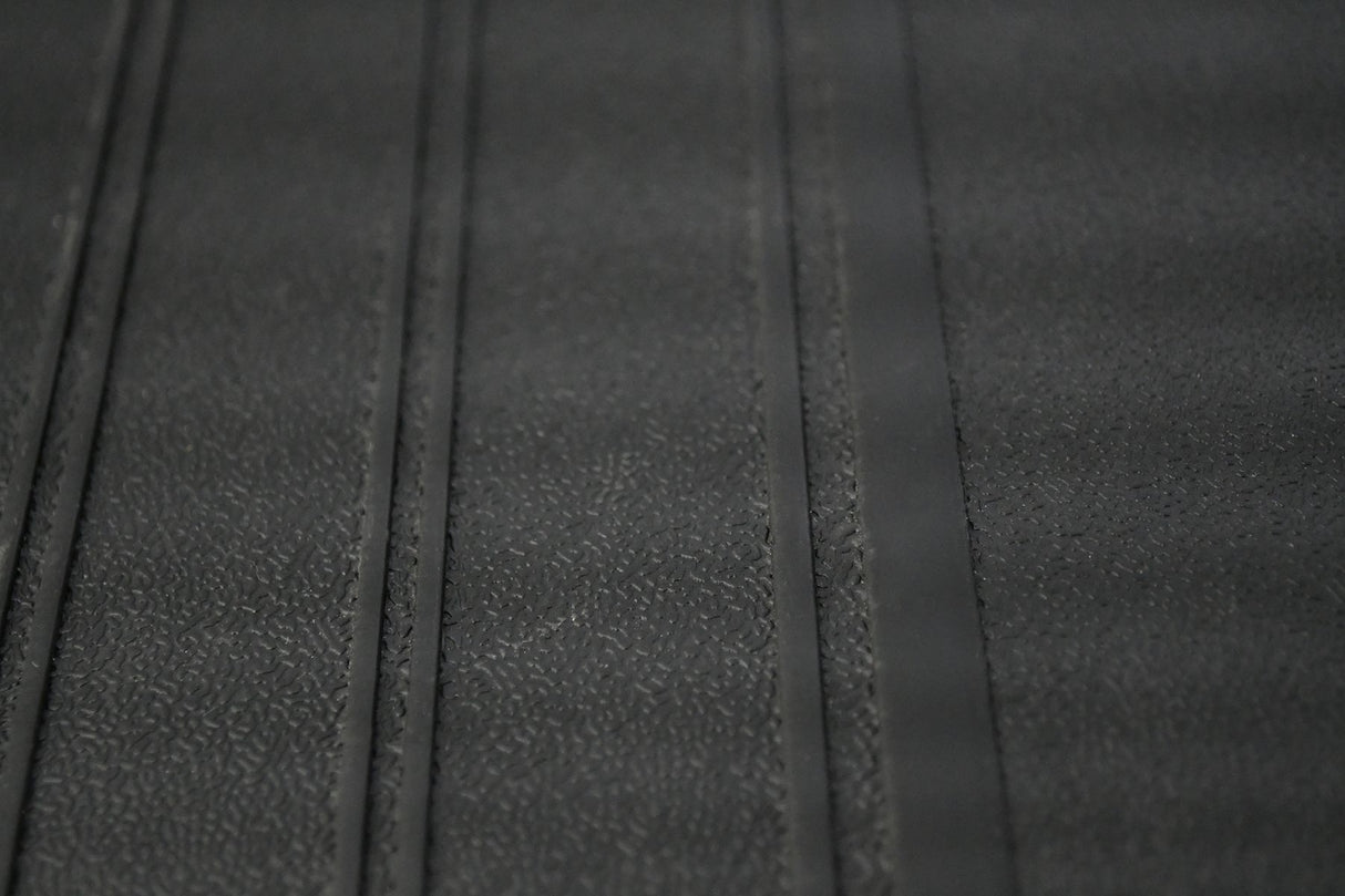 Tapis de coffre - XLCOVER - Taille XL (130 x 100 cm) - PVC - Étanche, imperméable et découpable