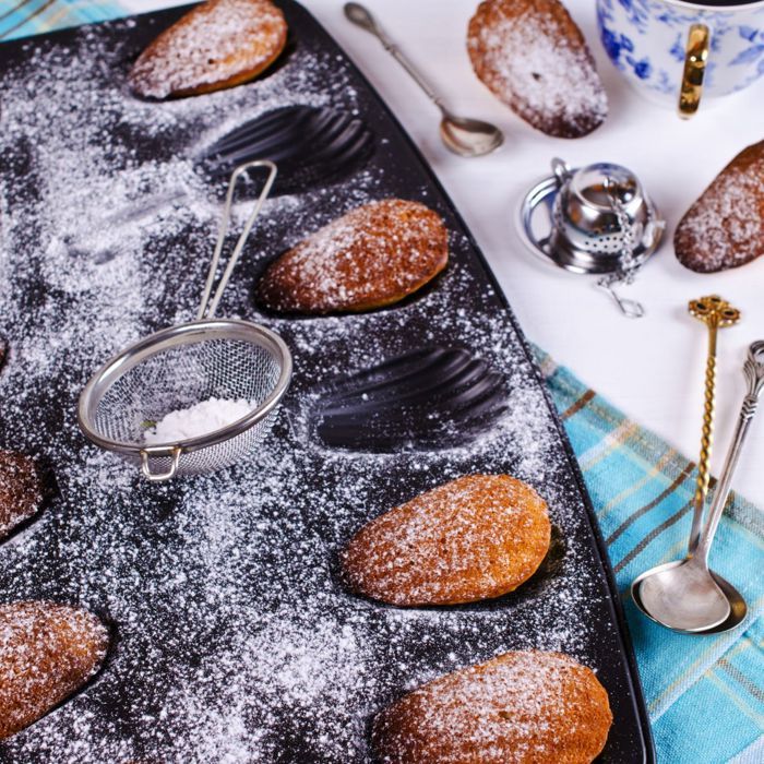 Lot de 2 moules a madeleines 12 empreintes - ZENKER - Spécial Countries