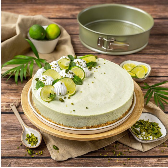 Ensemble de 3 moules a gâteaux - ZENKER - Green Vision - 18 a 30 cm