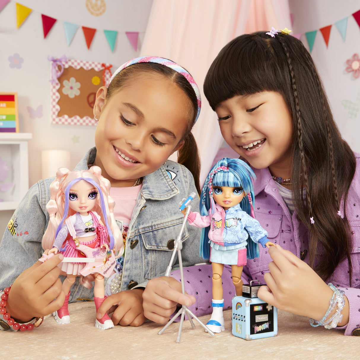 Rainbow High Jr High Rockband Fashion Dolls - Skyler