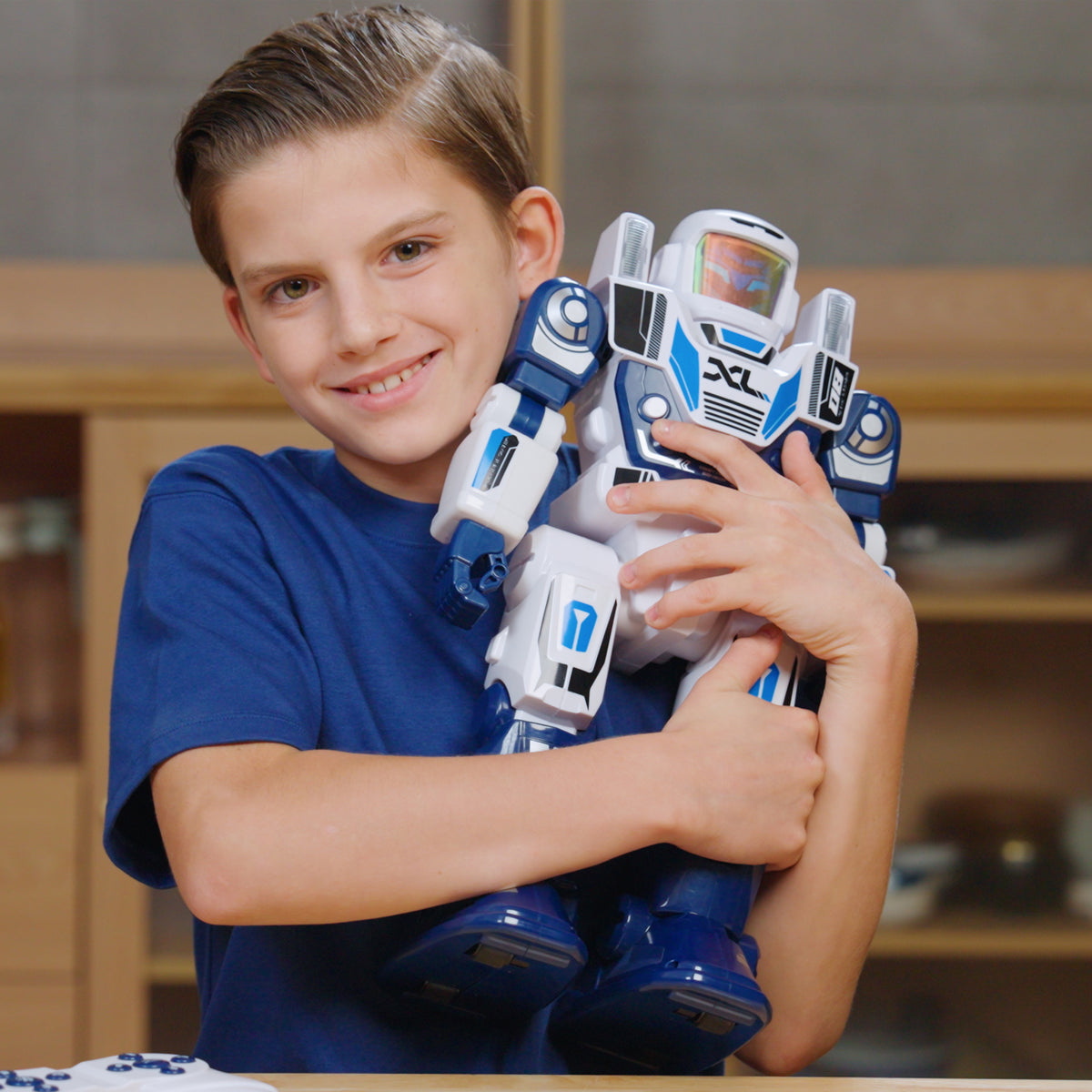Robot radiocommandé - YCOO - Program a Bot XL - Multidirectionnel - 48 actions programmables - LED & Sons - Des 5 ans
