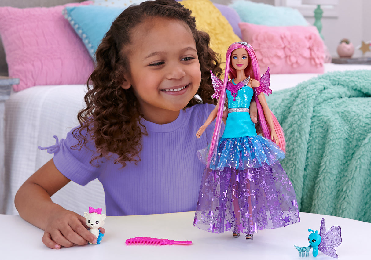 Poupée Barbie - BARBIE - Malibu A Touch of Magic - Cheveux longs 18 cm - Robe fantaisie - Animaux inclus
