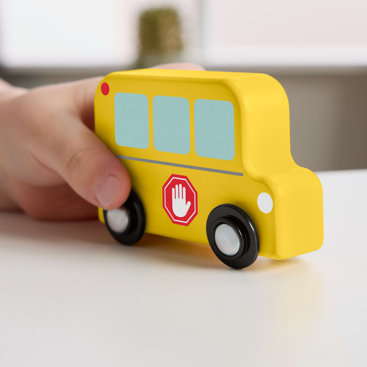Fisher-Price Mes Véhicules en bois - Véhicule pour jeu a quatre pattes - 4 pieces en bois, des 2 ans, JCY32