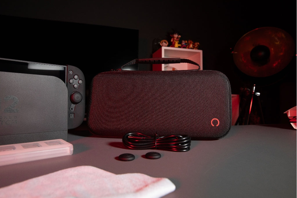 Pack d'accessoires gaming - KONIX - Nintendo Switch 2 - Housse - 4 appuie-pouces - Verre trempé - Boîtier 9 jeux - Écouteurs