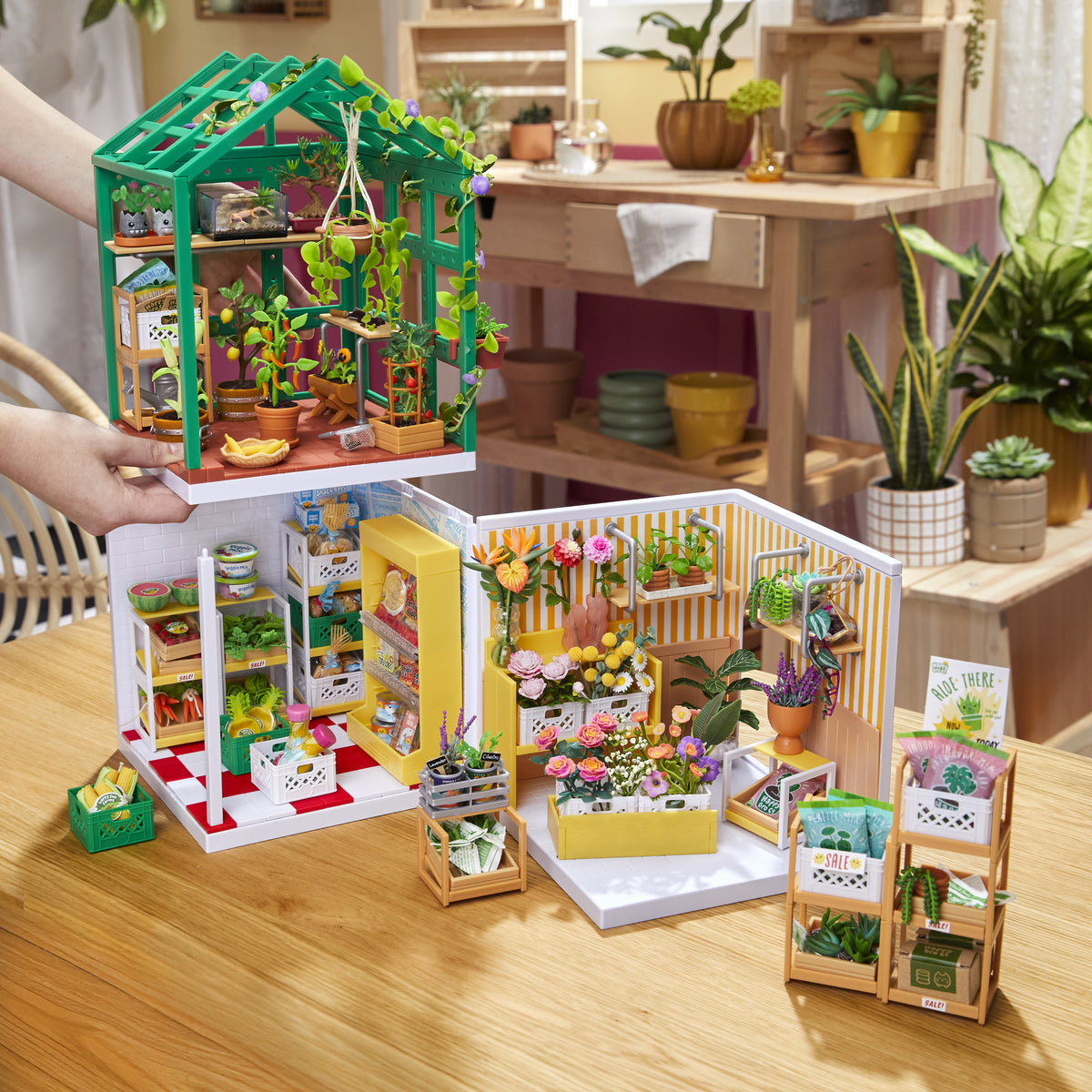 MGA's Miniverse - Spaces Starter Pack - Serre - Des 8 ans - Jeu de construction - Personnalisation - DIY - Art créatif
