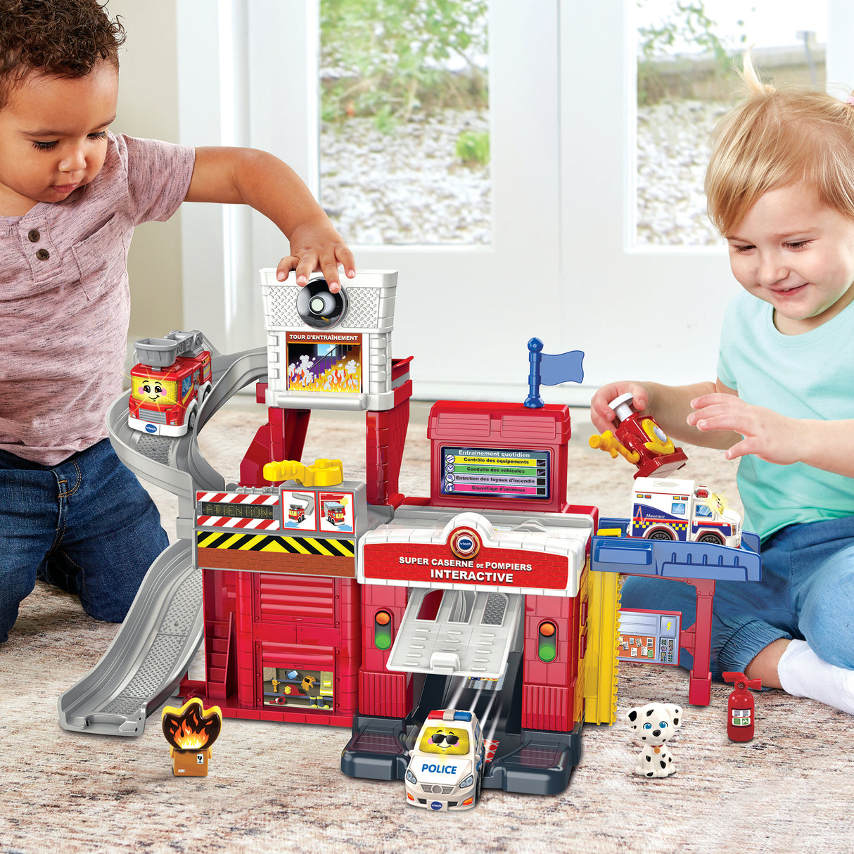 Jouet interactif - Vtech - TUT TUT Bolides Tour de Sauvetage Caserne - 18 mois et plus - Rouge - 22 pieces