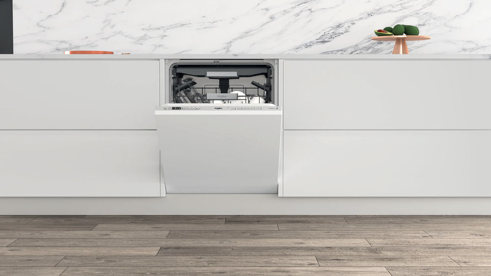 Lave-vaisselle tout encastrable WHIRLPOOL WKCIO3T133PFE 6eme Sens - 14 couverts - Induction - 43 dB - tiroir a couverts