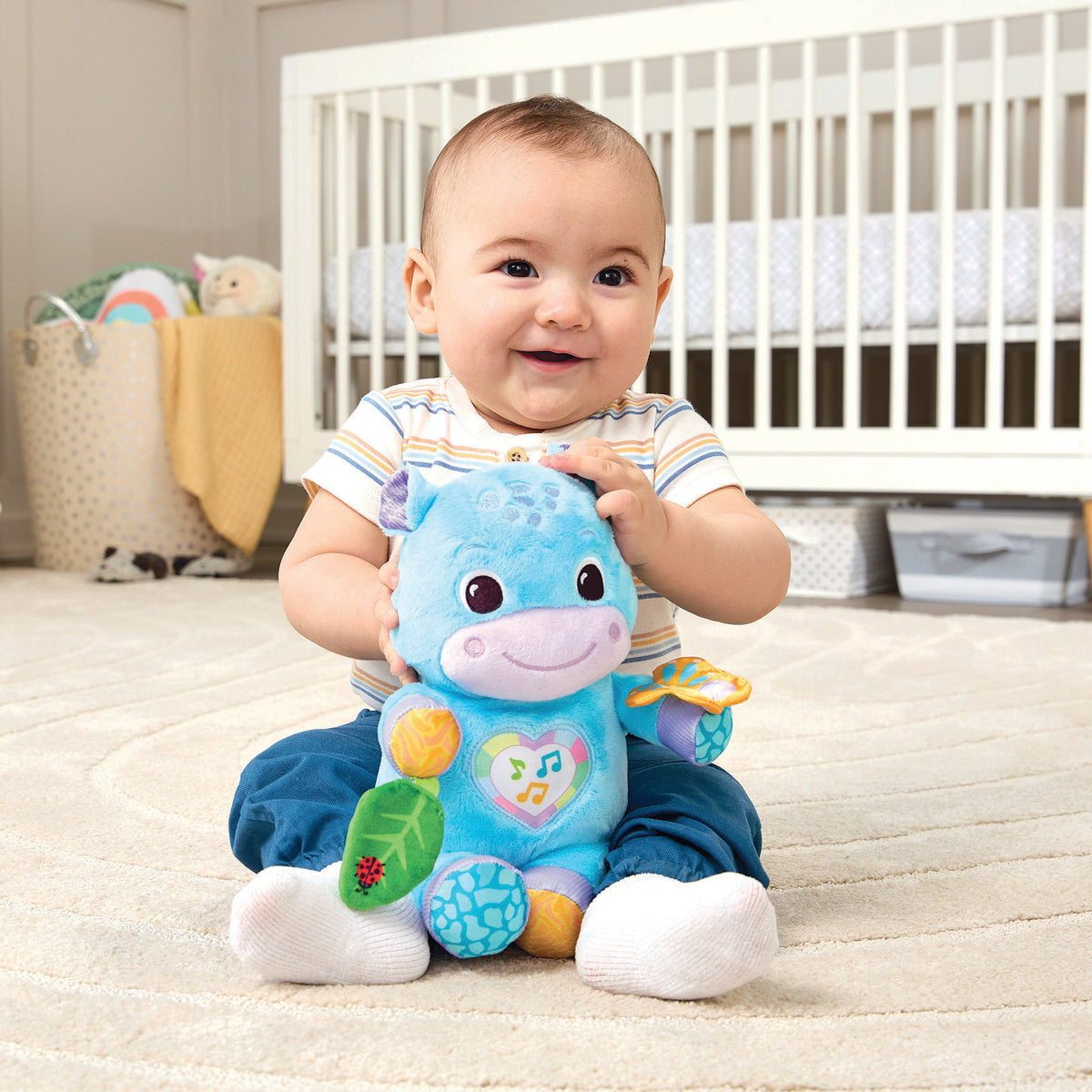VTECH THÉO, MON HIPPO CALIN (BOUTEILLES PLASTIQUE RECYCLÉES).