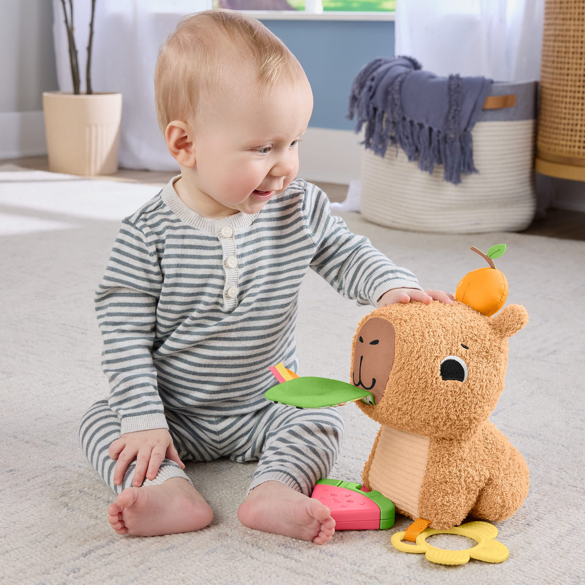 Fisher-Price-Mon Capybara Câlins-Peluche Anneau De Dentition Et Hochet - Des 3 mois- HYR54