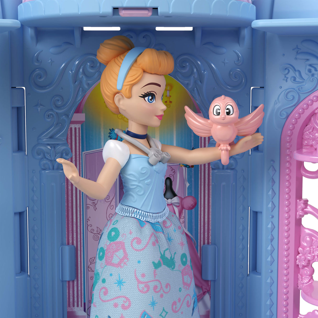 Disney - Tourelle de princesses - 3 ans+ - modele aléatoire- JBL46