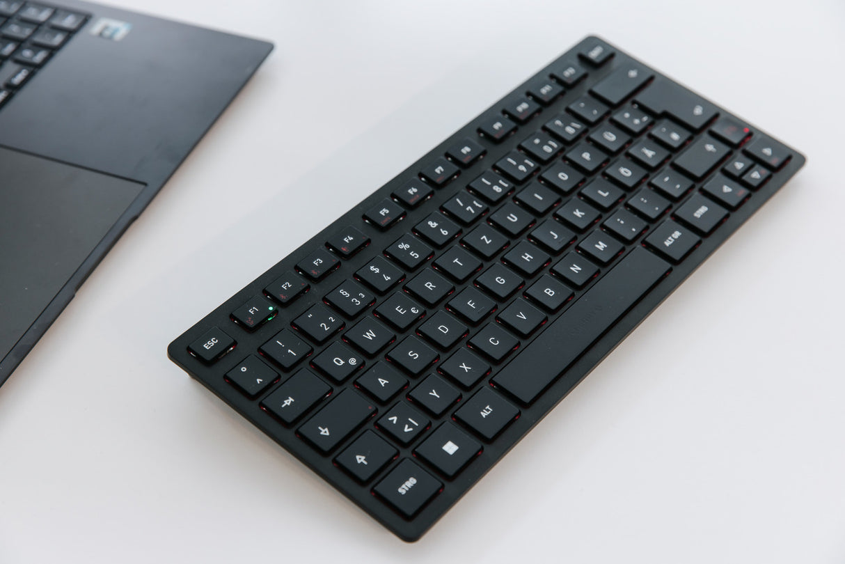 Clavier compact 2,4 GHz, Bluetooth 5.0 et filaire - CHERRY KW 9200 MINI - Rechargeable - Noir