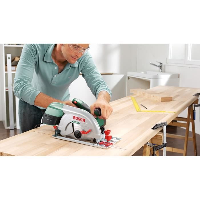 Scie circulaire filaire Bosch - PKS 66 A - Circulaire & Plongeante - Electrique - Bois - 30 mm