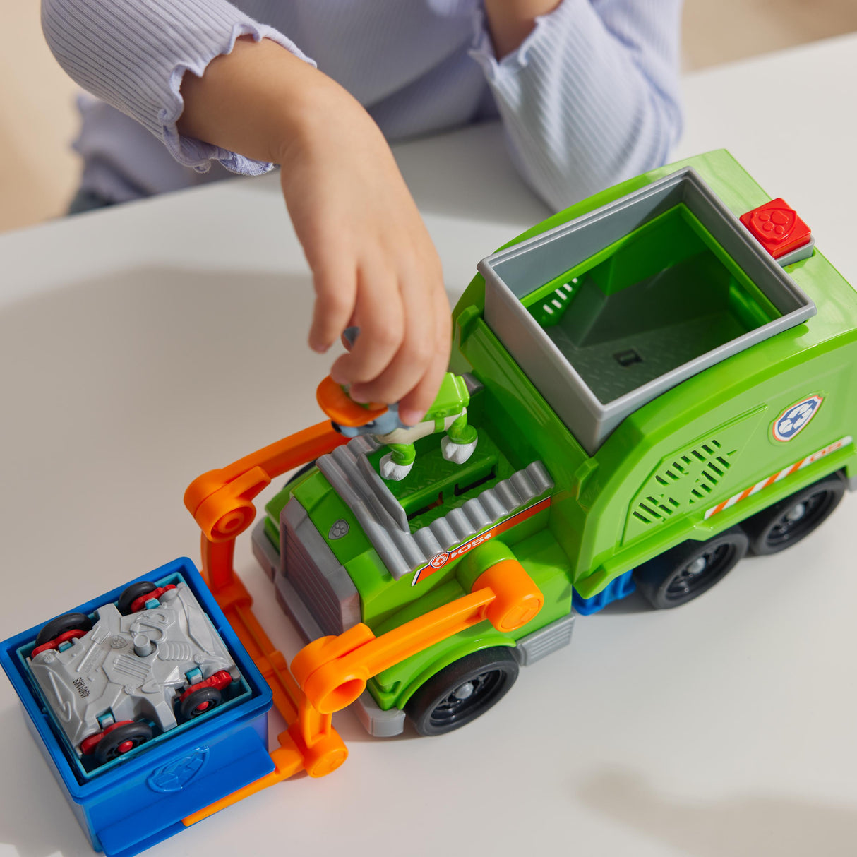 SPIN MASTER CAMION CRUSH 'N' ROLL ROCKY La Pat' Patrouille