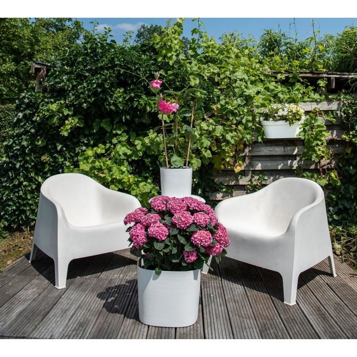 Pot avec réserve d'eau - GARDEN ID Respect - Blanc 20 x 20 cm - avec 100% déchets ménagers et 100% recyclable -  Surface structurée