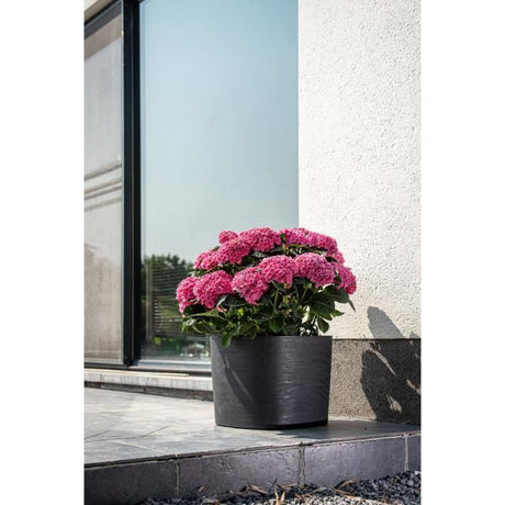 Pot avec réserve d'eau - GARDEN ID Respect - Noir-Anth 40 x 40 cm - 100% déchets ménagers - 100% recyclable - Surface structurée.