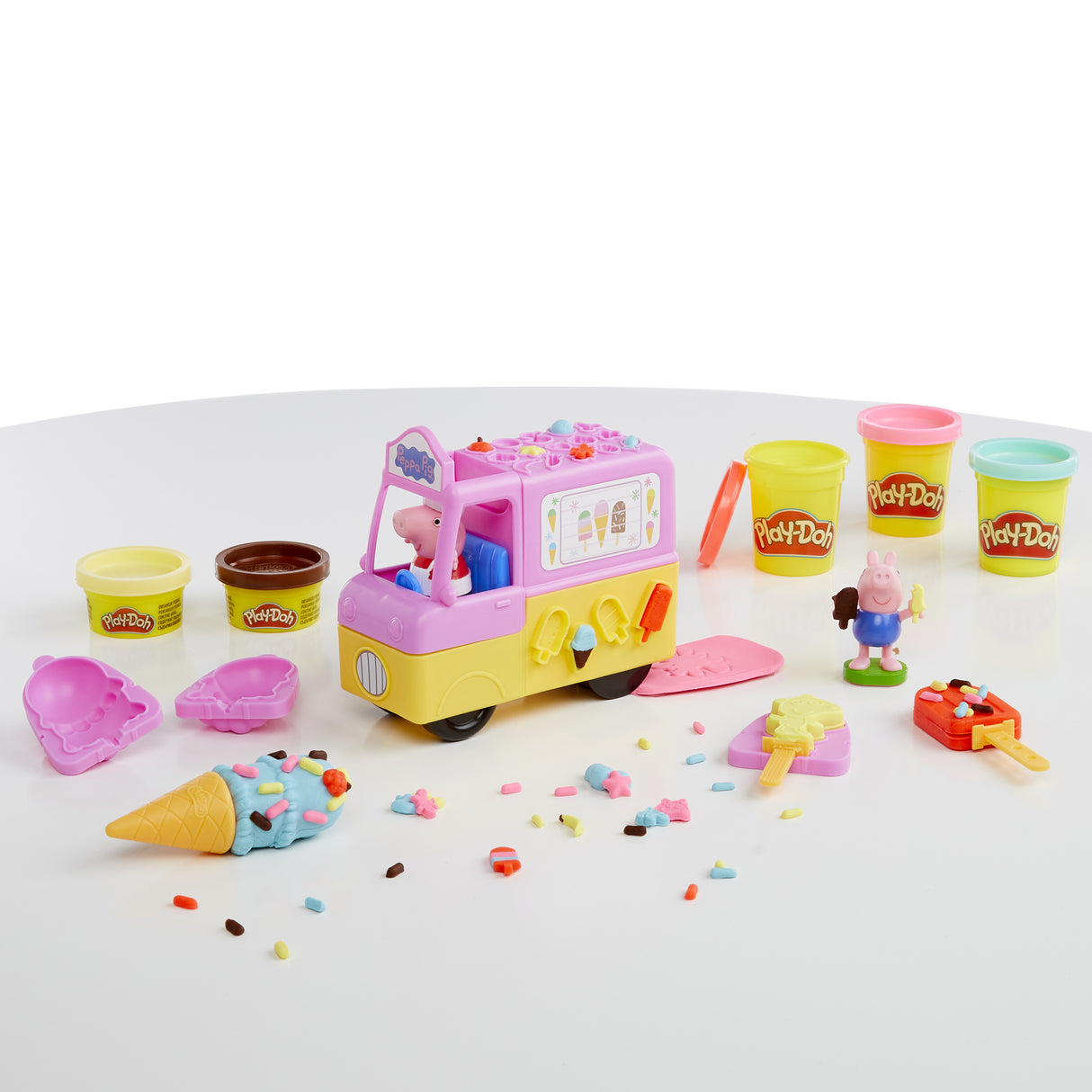 Play-Doh Peppa et le camion de glaces, figurines Peppa et George, 5 pots de pâte a modeler, des 3 ans
