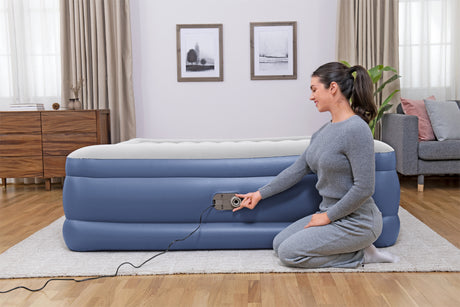 Matelas gonflable Tritech air mattress king built-in ac pump - Bestway