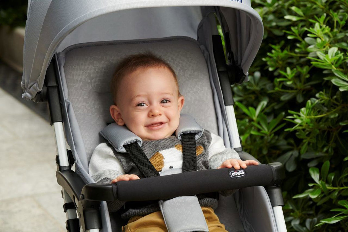 CHICCO Poussette compacte Ohlala 3 -  Des la naissance - Jusqu'a 15kg - Dossier inclinable - Arceau de sécurité - Grey mist