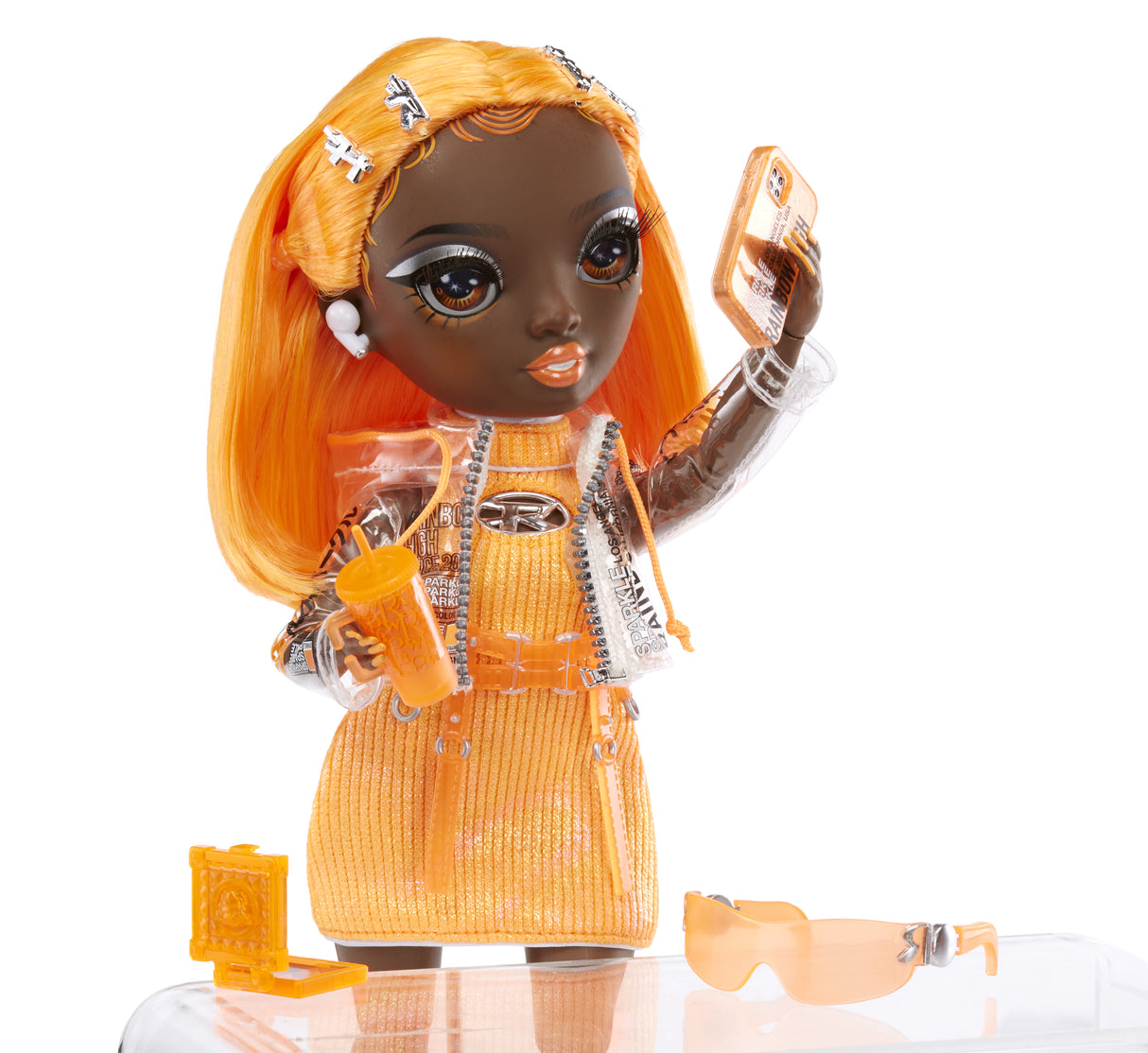 Rainbow High S23 Fashion Doll - Poupée 27 cm Michelle St Charles (Orange Fluo) - 1 tenue, 1 paire de chaussures et des accessoires