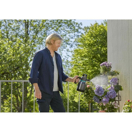 Pulvérisateur a pression GARDENA - Capacité 1.25L - Utilisation 360° - Indicateur de niveau intégré