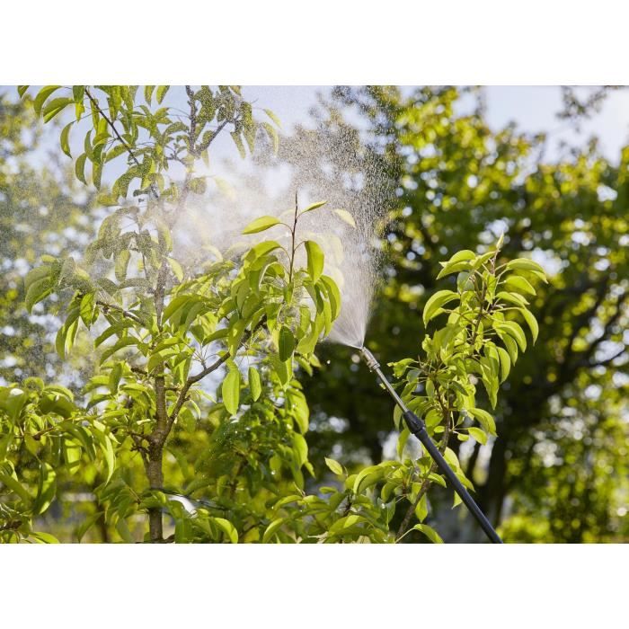 PulvÈrisateur dorsal GARDENA 12L avec lance tÈlescopique et filtre intÈgrÈ