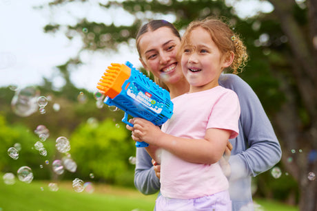 Pistolet a bulles - ZURU - Bubble Blaster Medium - 125 ml inclus - 7000 bulles/min - Plateau fourni