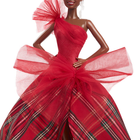 BARBIE Poupée joyeux noël brune HRM62