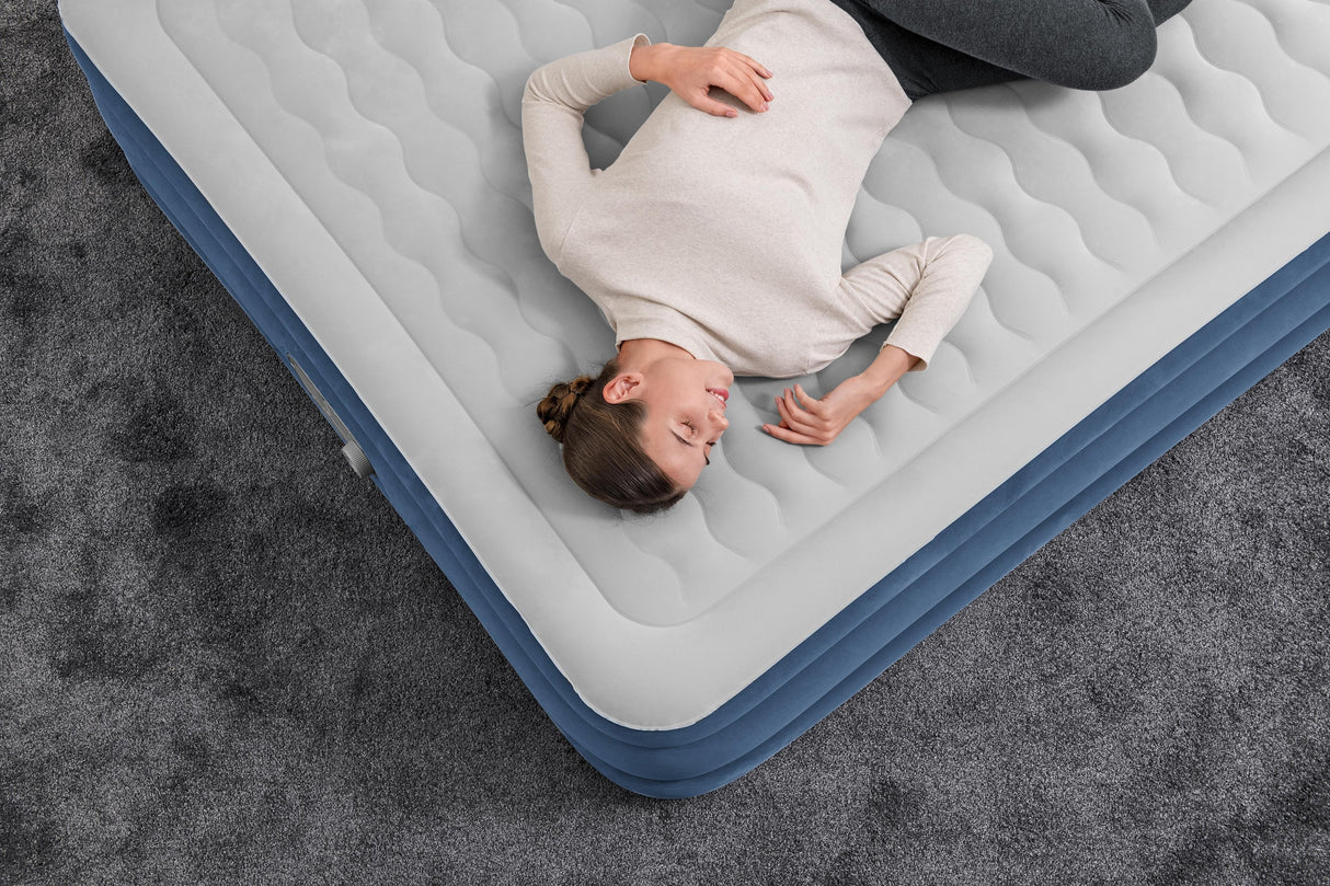 Matelas gonflable - BESTWAY - 67624 - 203x152x46 cm - Bleu/Blanc - Camping