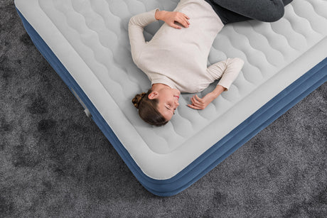 Matelas gonflable - BESTWAY - 67624 - 203x152x46 cm - Bleu/Blanc - Camping